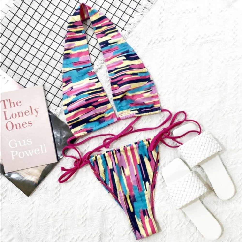 Multi color bikini - Picture 3 of 4
